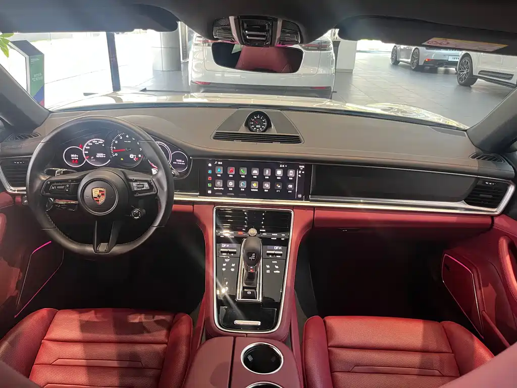 Porsche Panamera — миниатюра 8