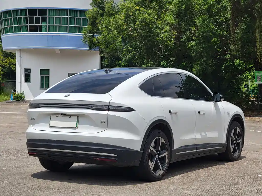 NIO EC6 — миниатюра 6