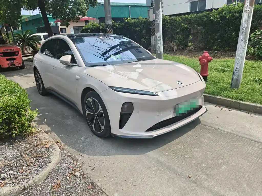 NIO ET5T 2023 75kWh Touring
