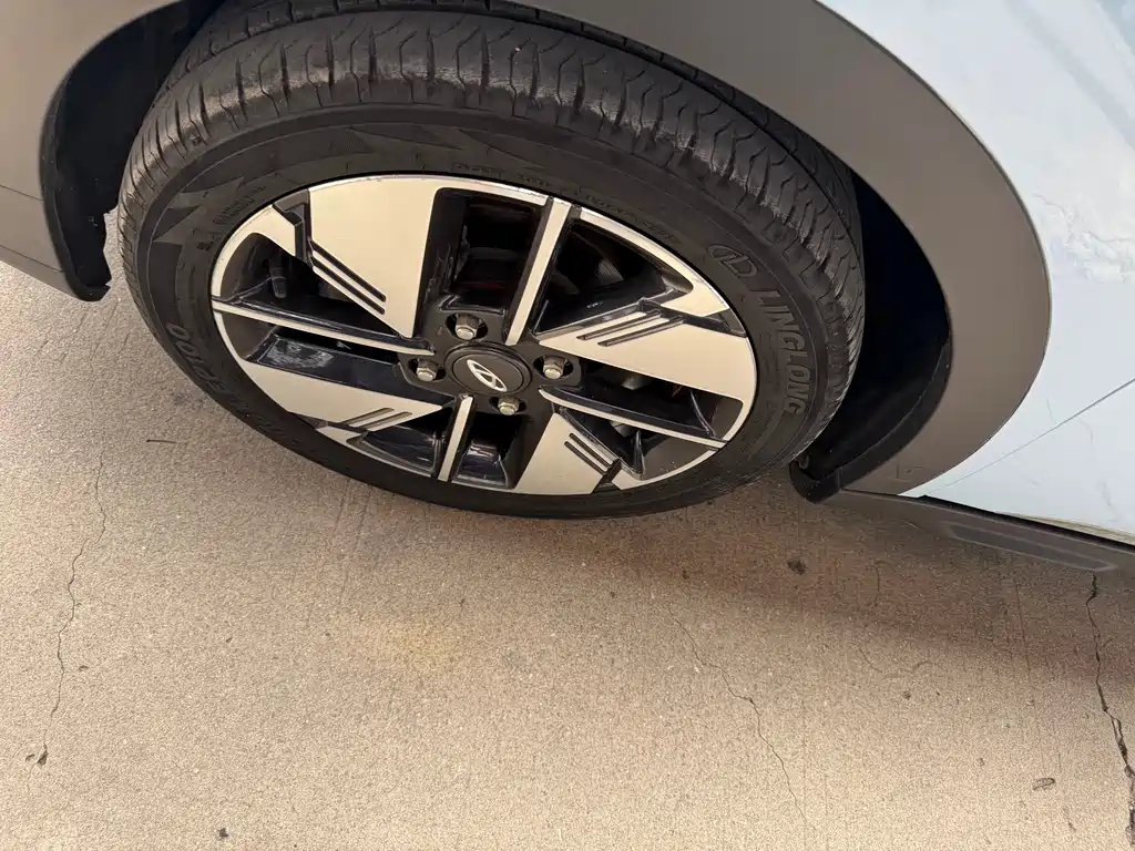 Chery New Energy Wujie Pro — миниатюра 10