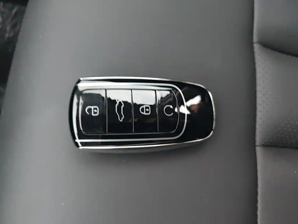 Chery Arrizo 5 PLUS — миниатюра 9