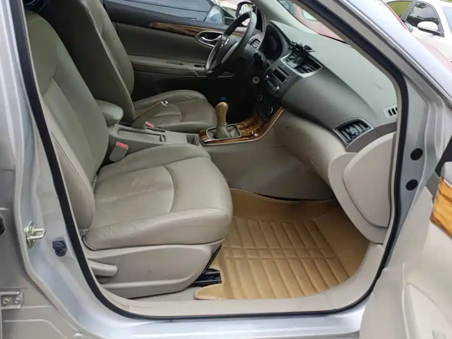 Nissan Sylphy — миниатюра 8