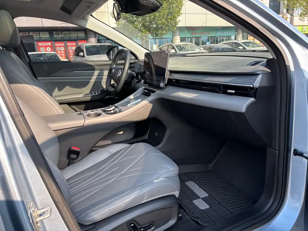 GEELY GALAXY GALAXY L6