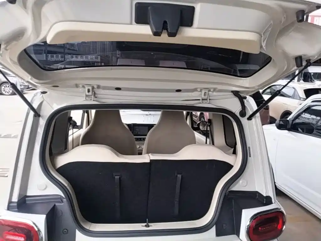 Wuling MINIEV — миниатюра 19