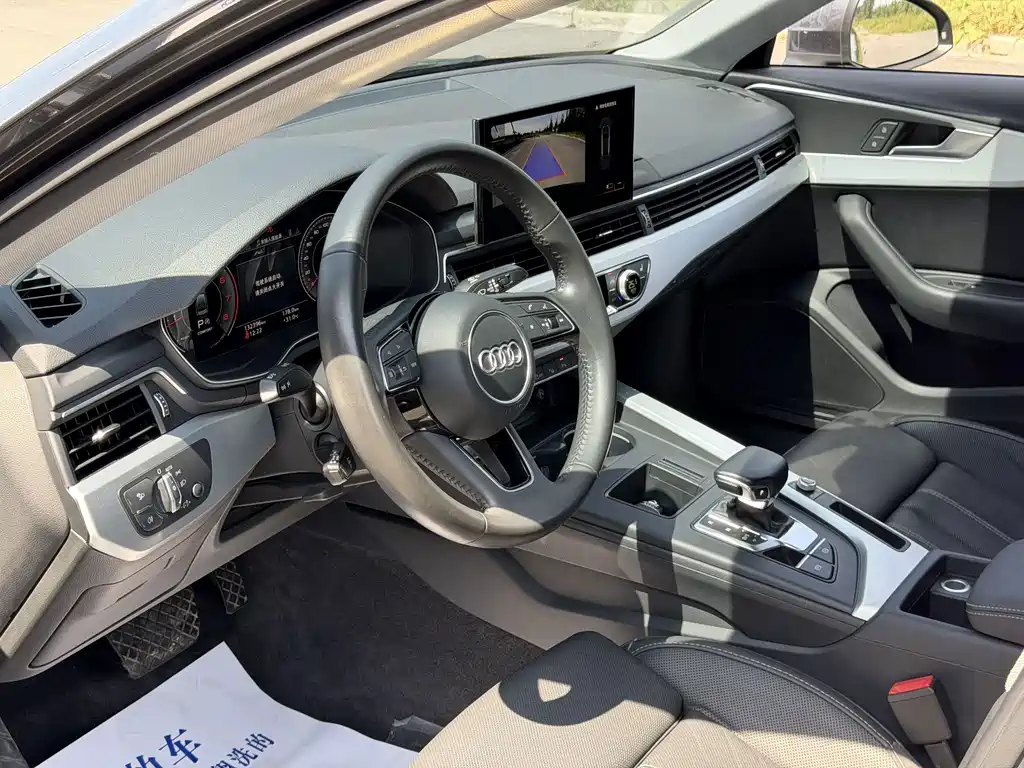 Audi A4L — миниатюра 5