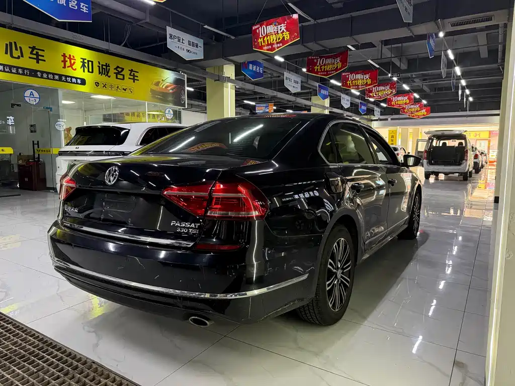 Volkswagen Passat — миниатюра 4