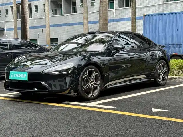 2024 xiaomi SU7