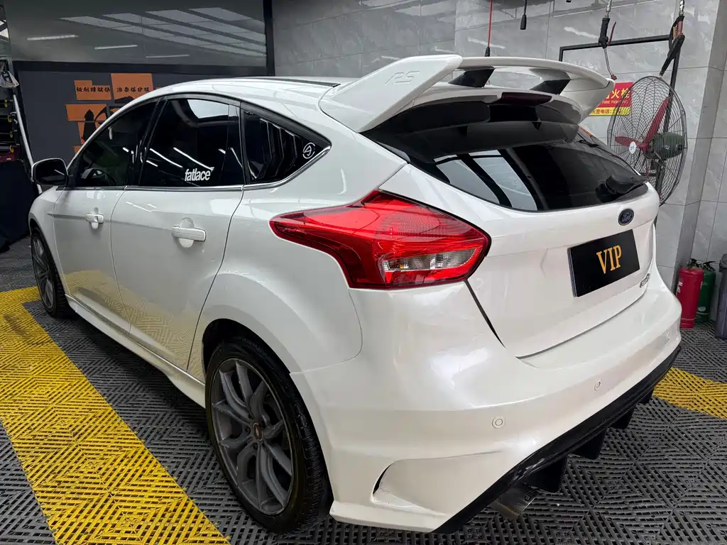 Ford Focus — миниатюра 9