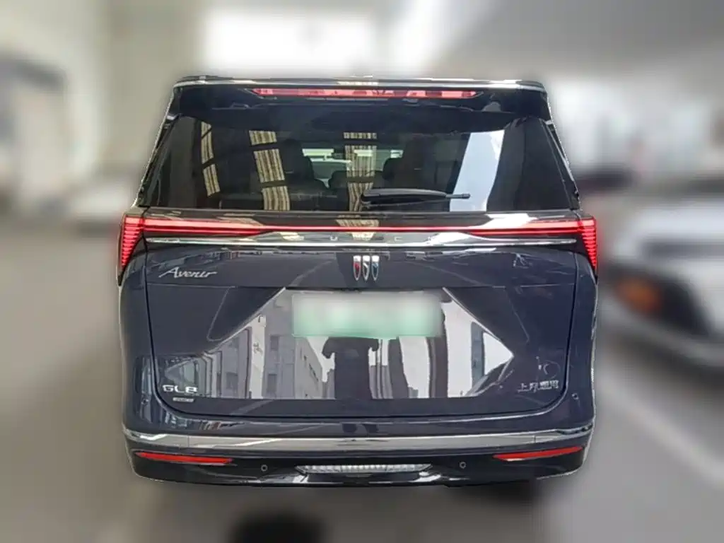 Buick GL8 Hybrid — миниатюра 10