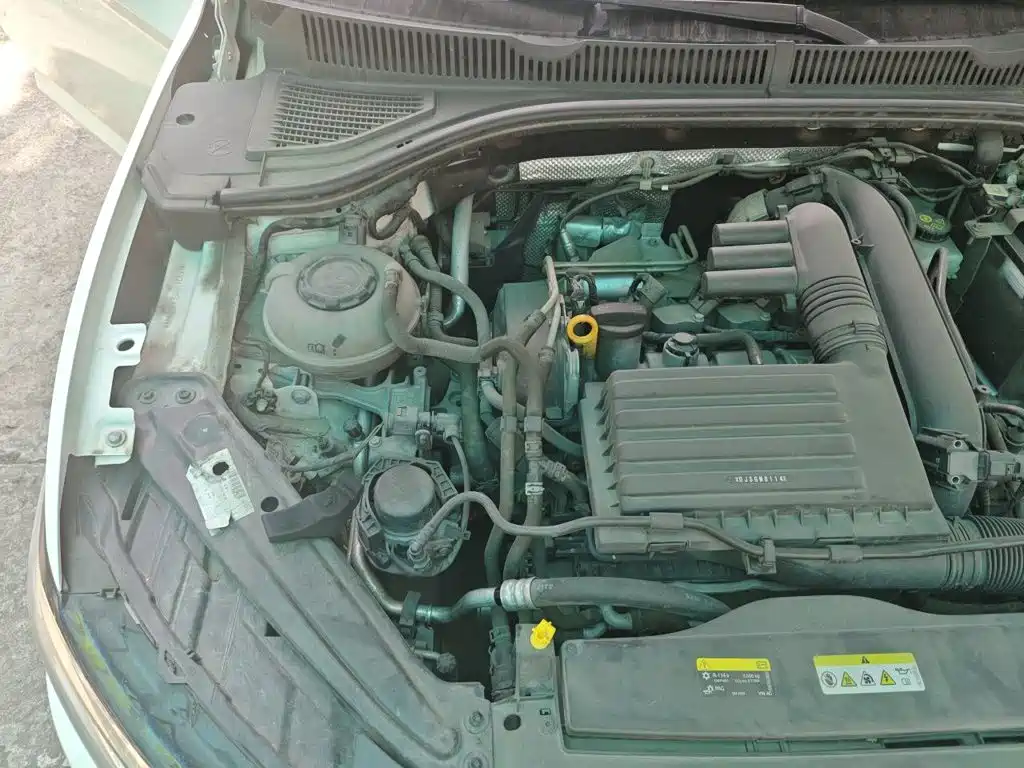 Volkswagen Sagitar — миниатюра 20