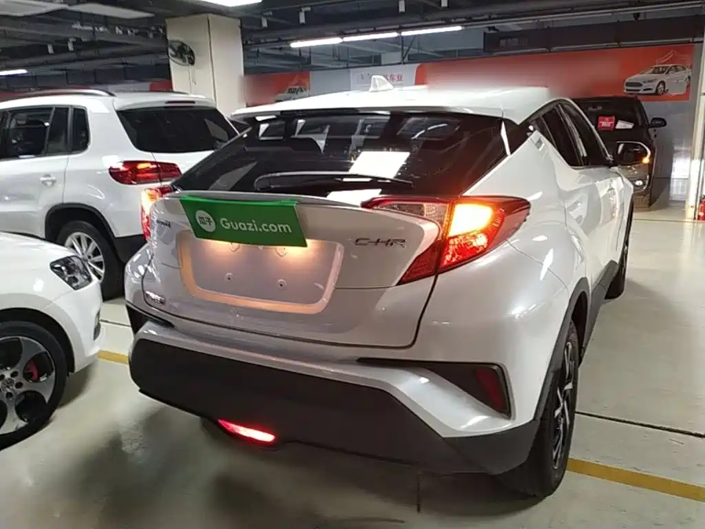 Toyota C-HR — миниатюра 7