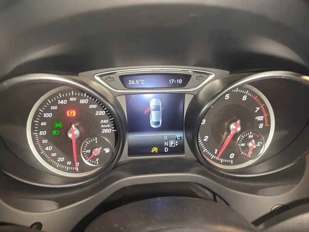 Mercedes-Benz CLA (Import) — миниатюра 12