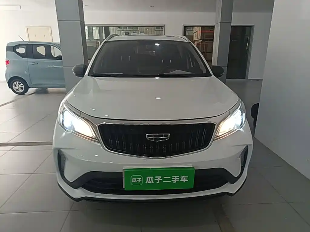 Geely Vision X3 — миниатюра 3