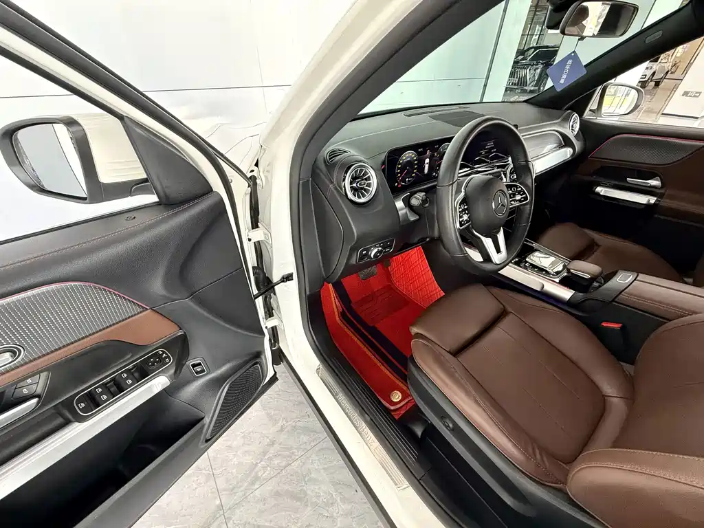 Mercedes-Benz GLB — миниатюра 5