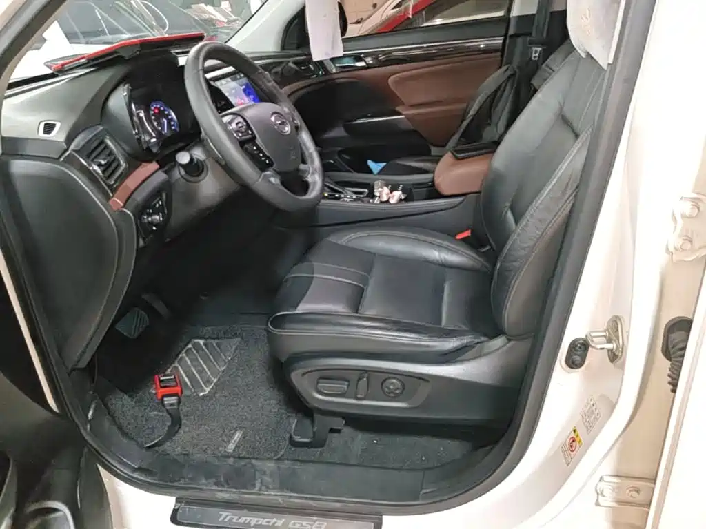 GAC Motor Trumpchi GS8 — миниатюра 15