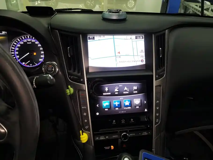 Infiniti Q50L — миниатюра 13