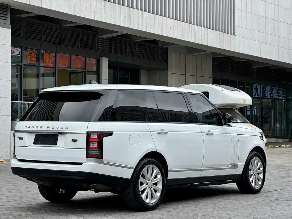 Land Rover Range Rover — миниатюра 14