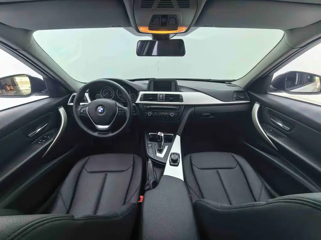 BMW 3 Series 3 2013 320i Sport
