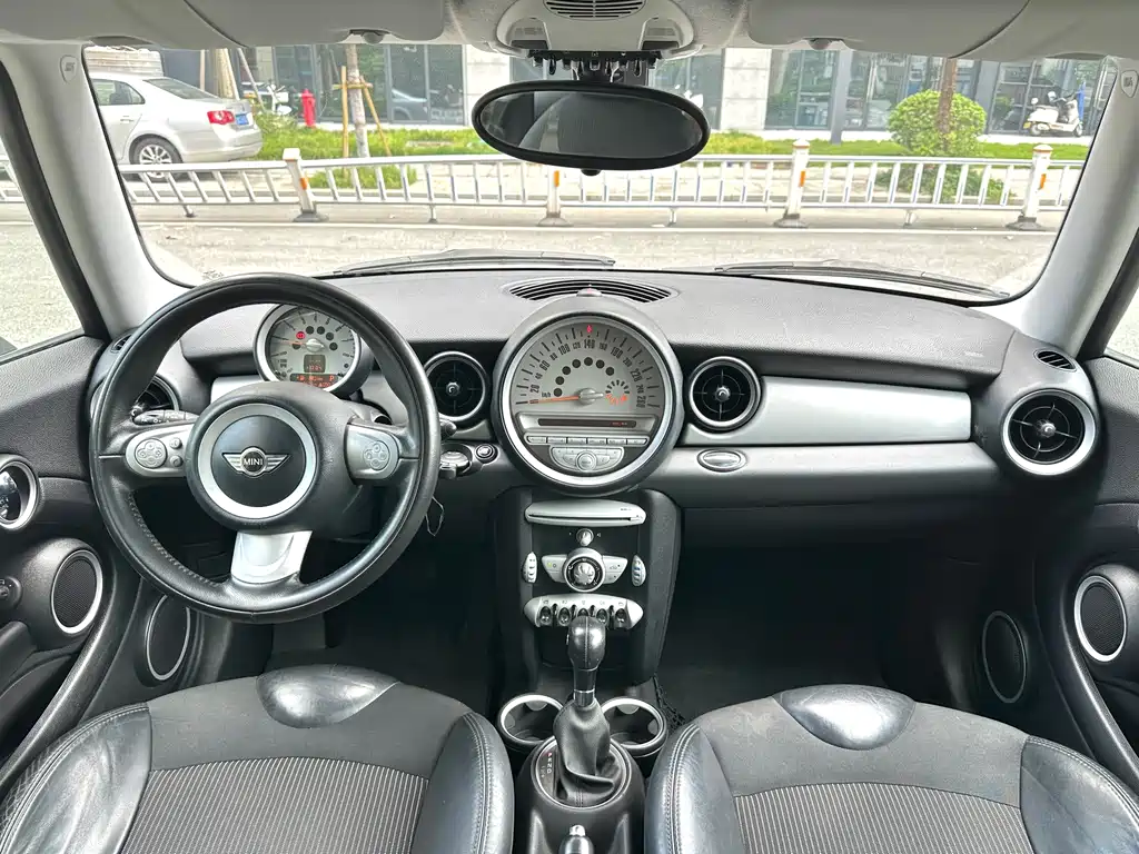 MINI Mini — миниатюра 6