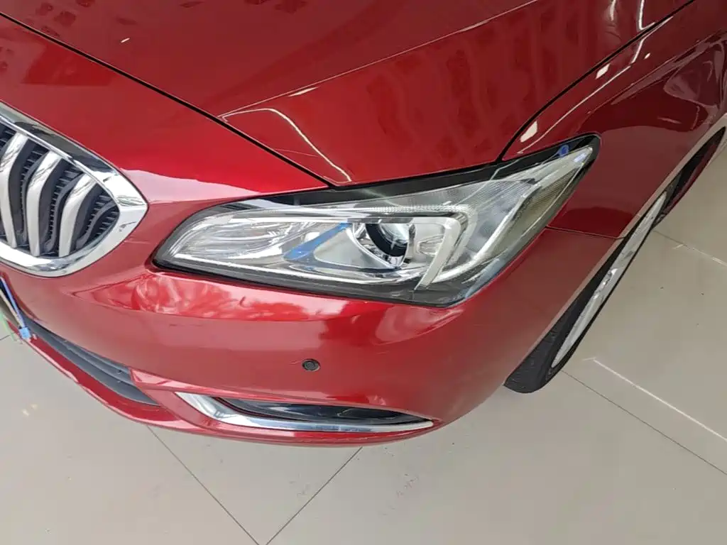Buick Verano — миниатюра 18