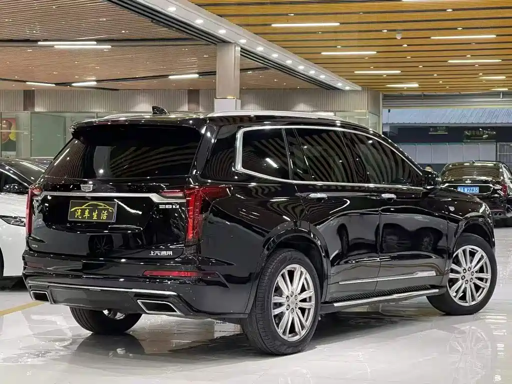 Cadillac XT6 — миниатюра 7