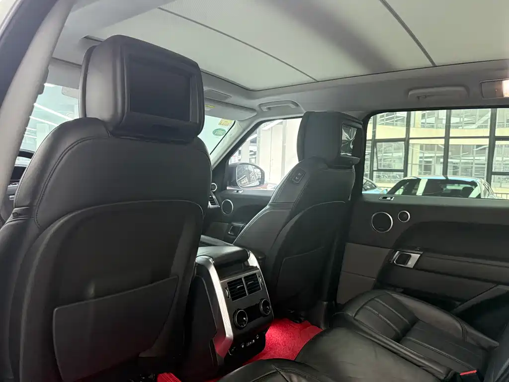 Land Rover Sport — миниатюра 12