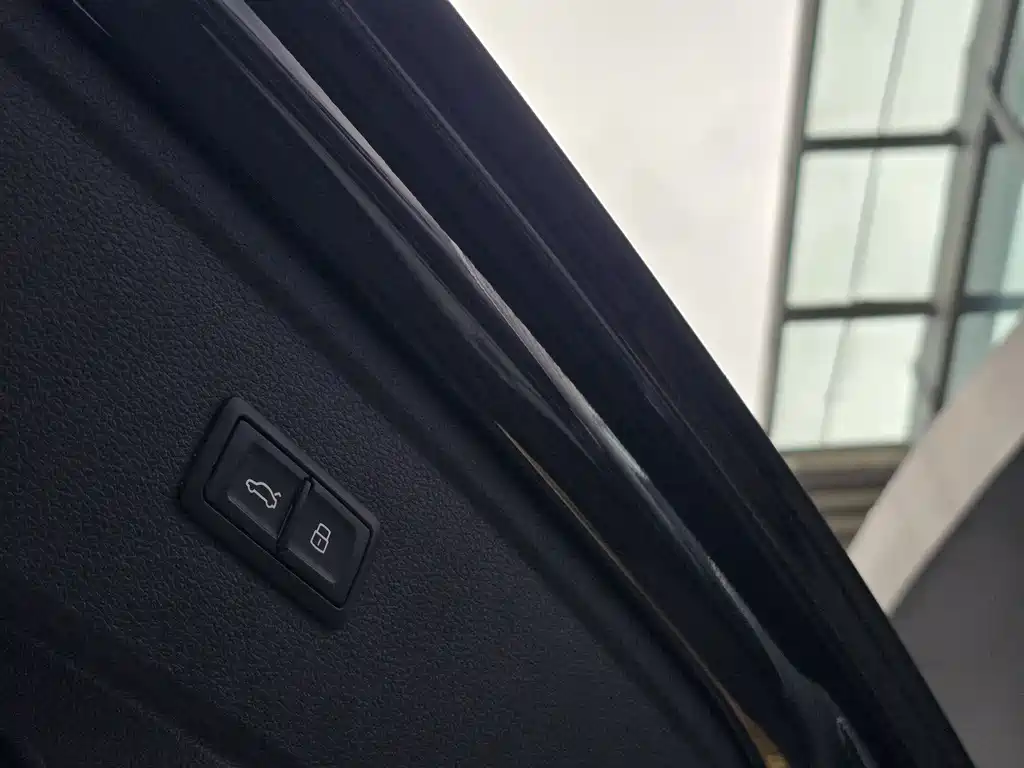 Audi Q5L 2022 40T Luxury
