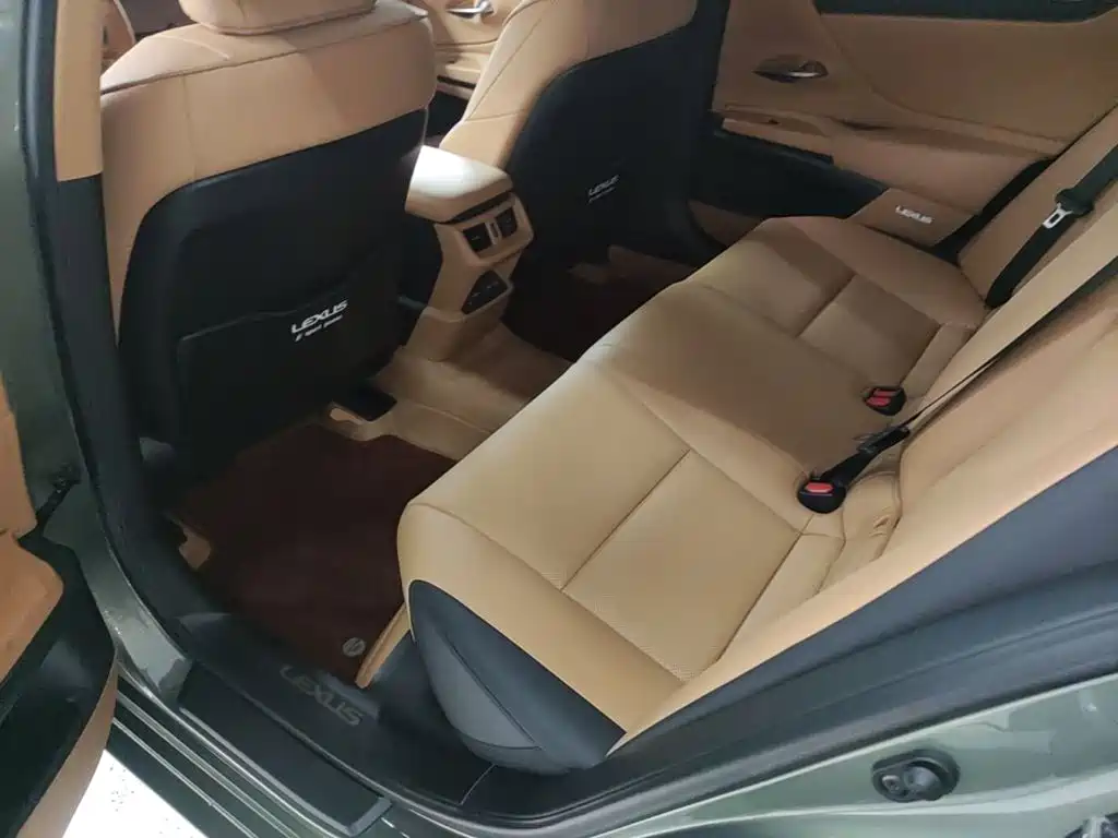 Lexus ES — миниатюра 17