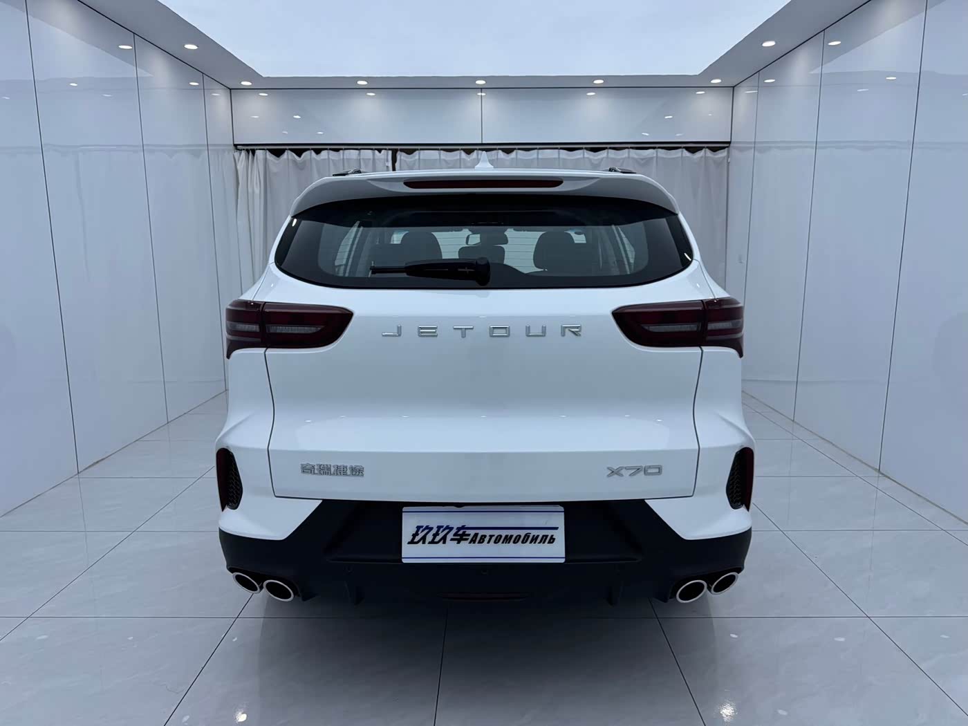 Jetour Jetour X70 1.5 л 2026 г. Белый, пробег 4000 км