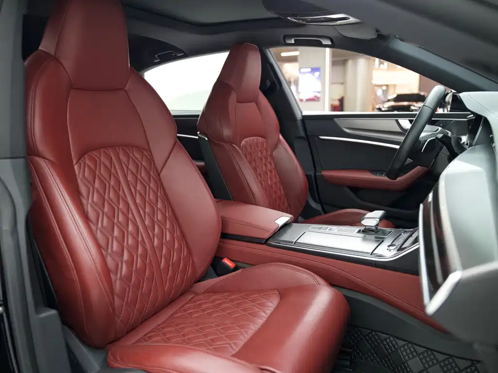 Audi A7L — миниатюра 9