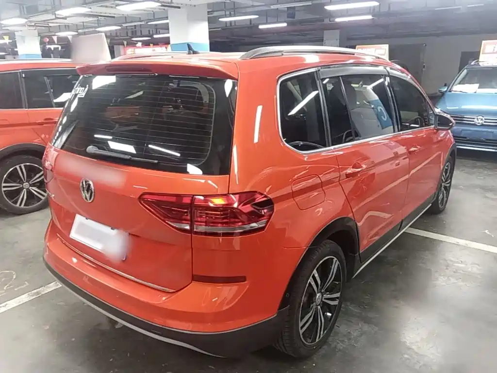 Volkswagen Touran — миниатюра 7