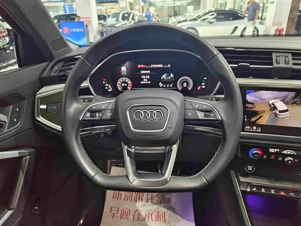 Audi Q3 — миниатюра 8