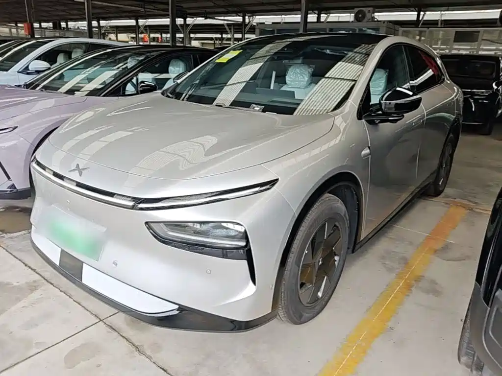 XPeng G7 — миниатюра 2