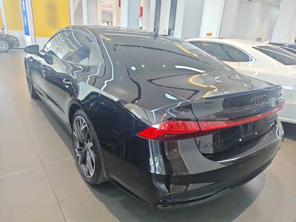 Audi A7L — миниатюра 5