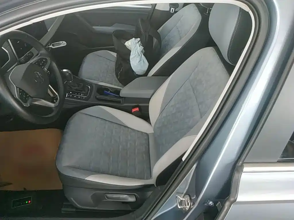 Volkswagen Lavida — миниатюра 15