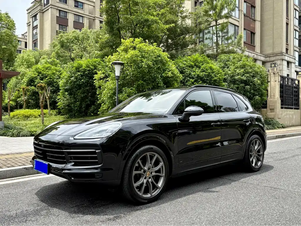 Купить Porsche Cayenne
