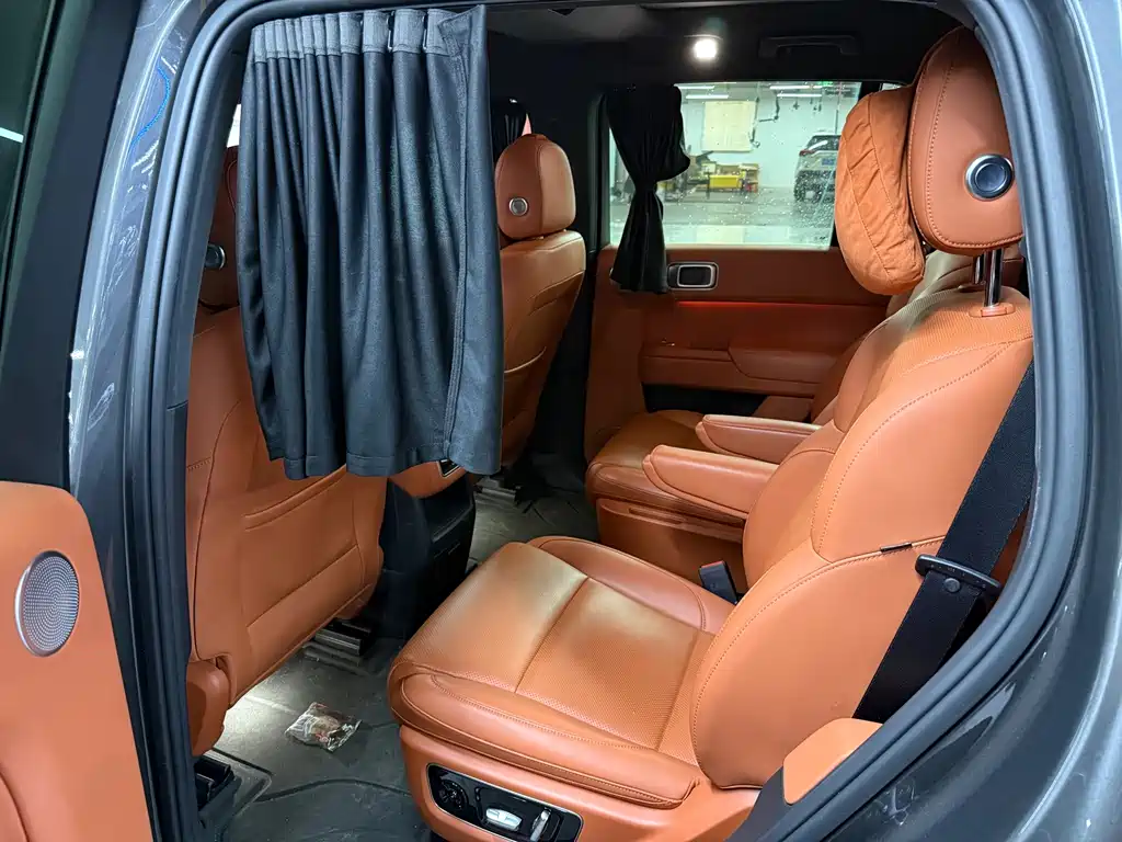 Li Auto Li L8 — миниатюра 8
