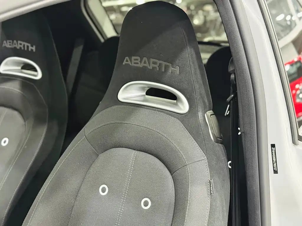 Abarth 595 2017 1.4T AT