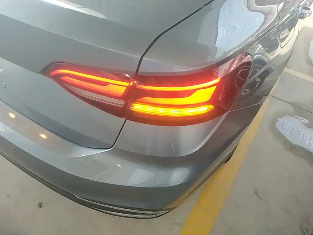 Volkswagen Lavida — миниатюра 8