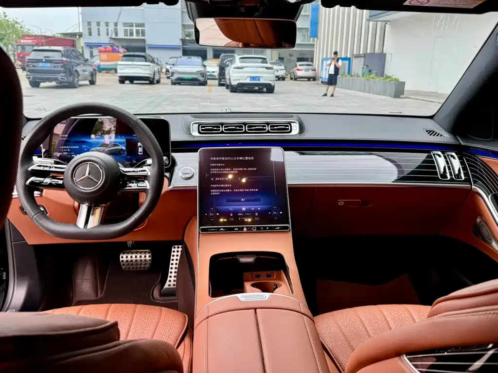 Mercedes-Benz S-Class — миниатюра 8