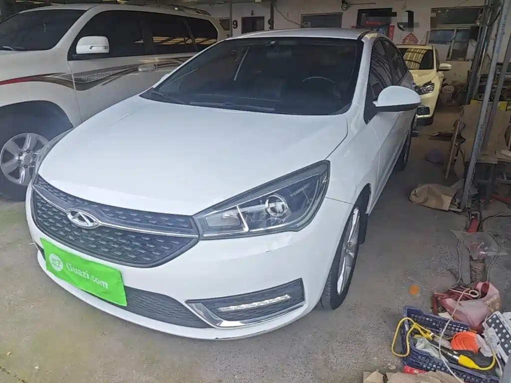 Chery Arrizo 5