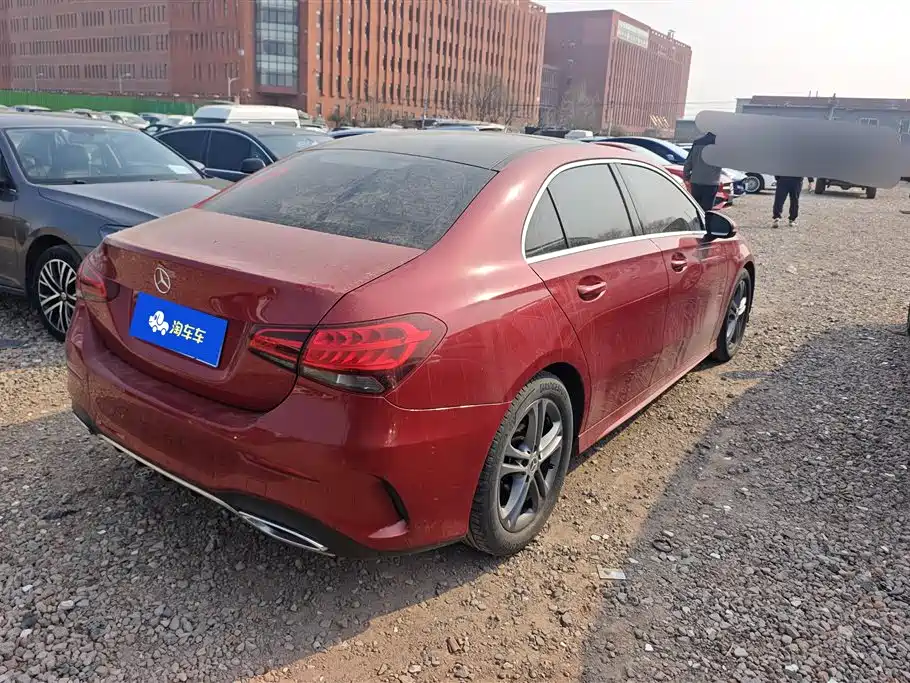 MERCEDES-BENZ A CLASS