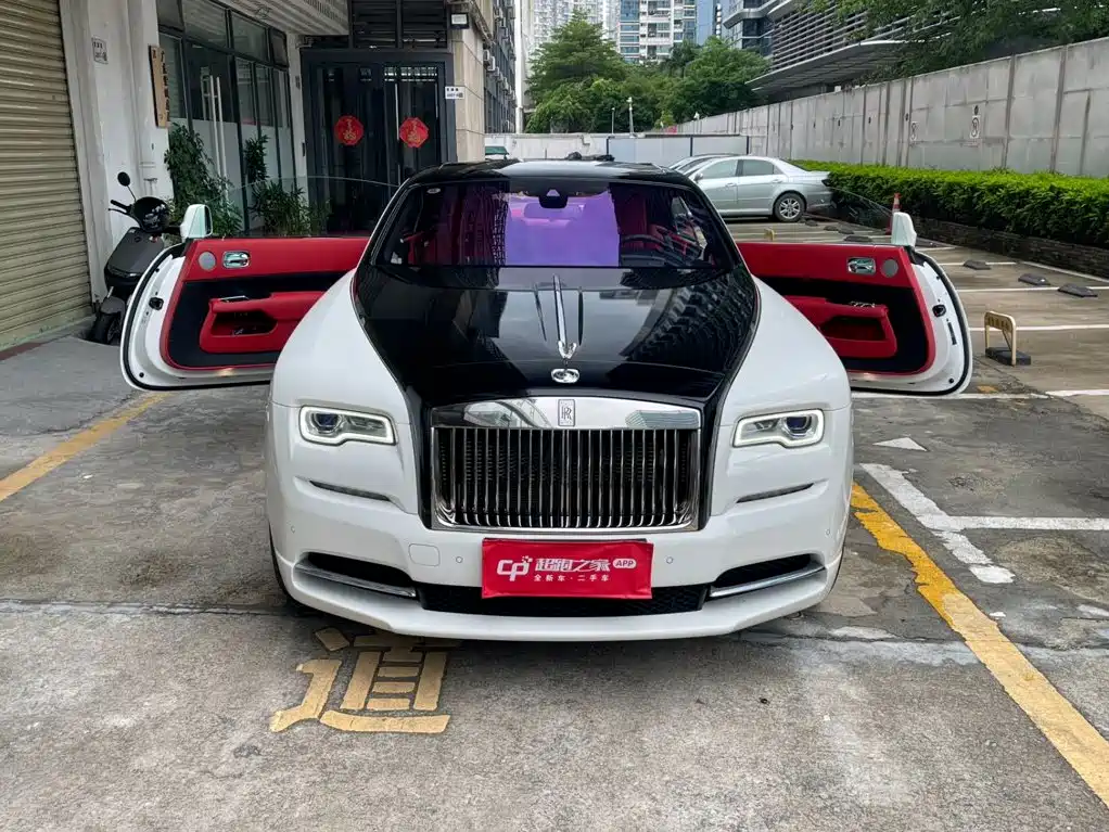 Rolls-Royce Wraith — миниатюра 3