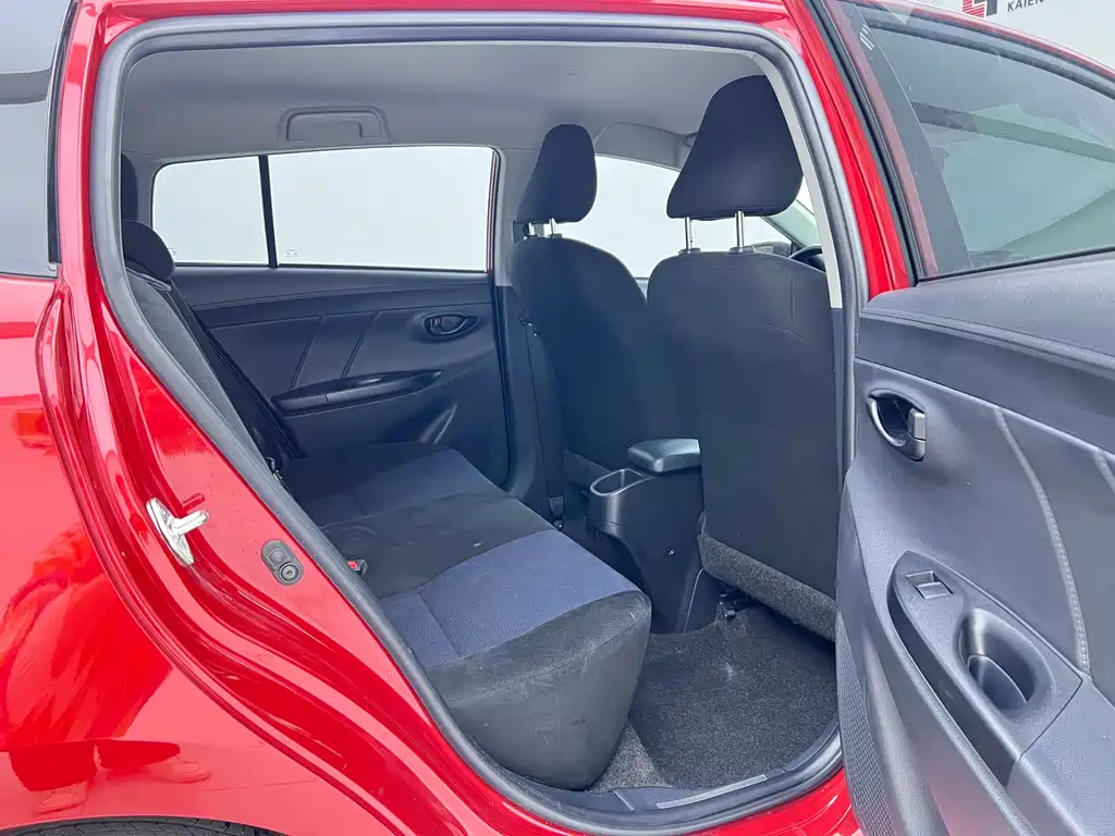 TOYOTA YARIS L ZHIXUAN