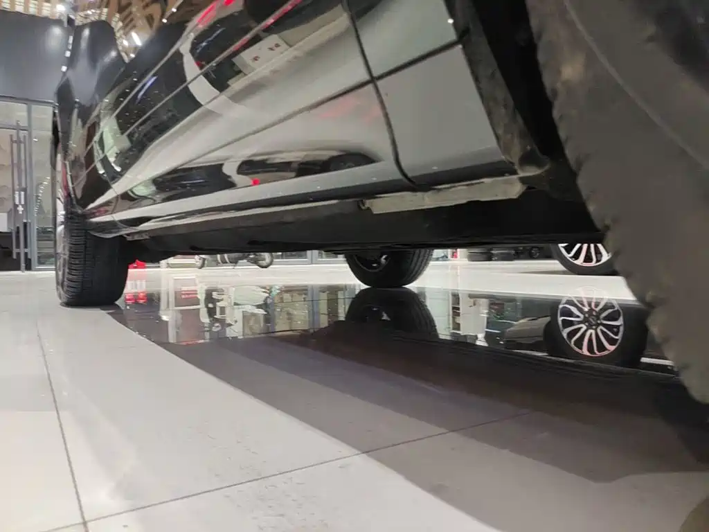 Land Rover Evoque — миниатюра 21
