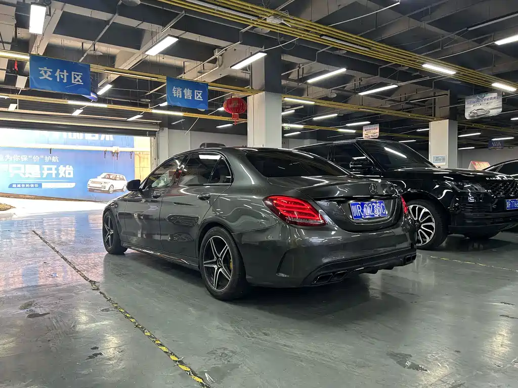 Mercedes-Benz C-Class — миниатюра 10