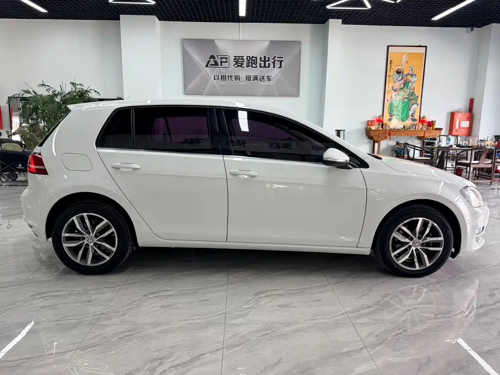 Volkswagen Golf — миниатюра 6