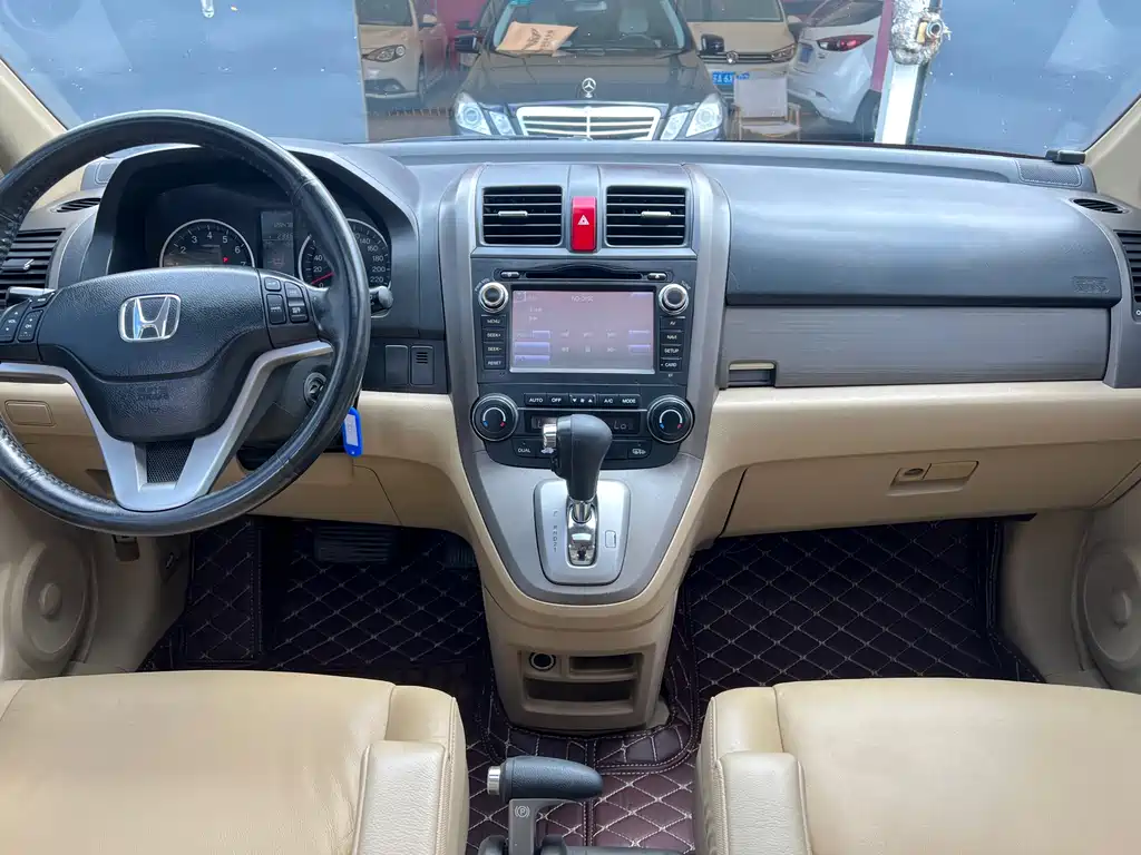Honda CR-V — миниатюра 17
