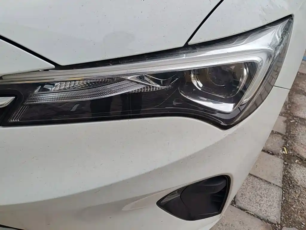 Buick Verano — миниатюра 24