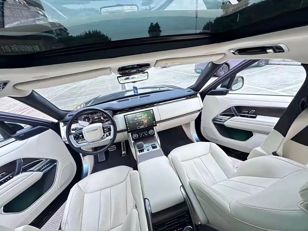 Land Rover Range Rover — миниатюра 13